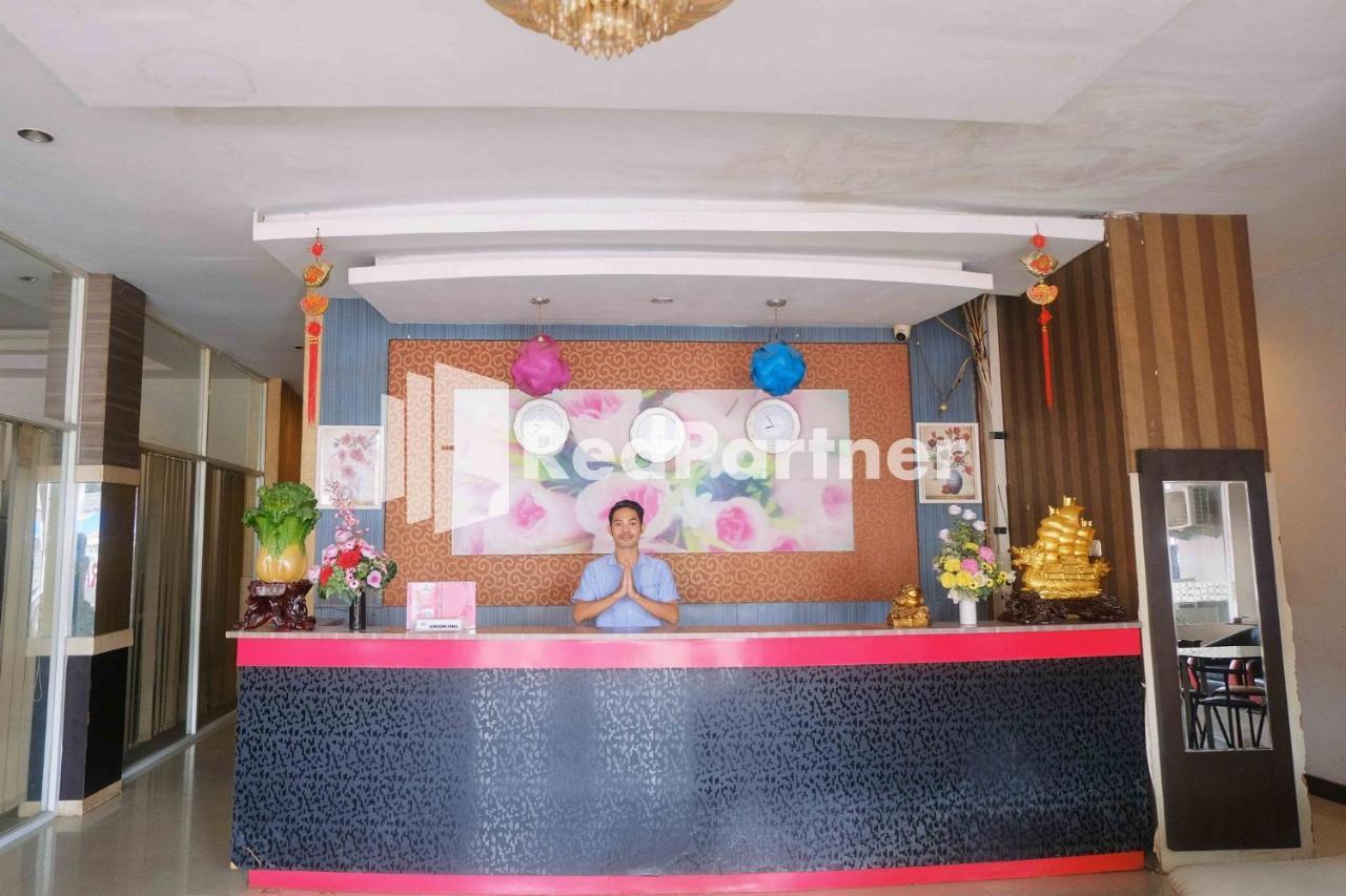 Hotel Permata Makassar Mitra Reddoorz Balangberu Екстер'єр фото